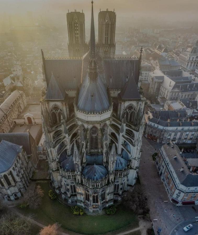 La Place Des Sacres, Proche Gare Et Centre Reims Zewnętrze zdjęcie